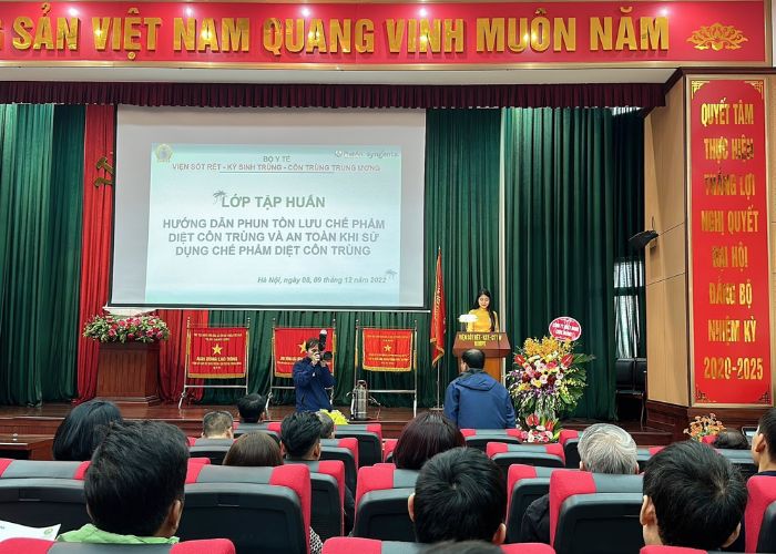Công ty diệt mối Gia Vinh đào tạo tập huấn nhân viên ha3